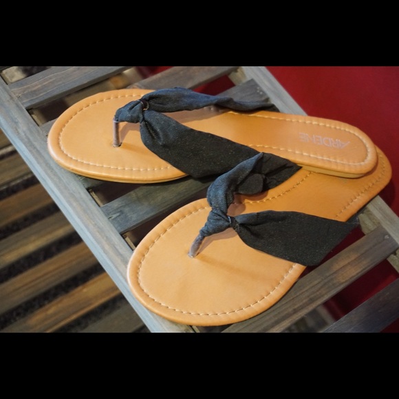 Sandals - Picture 2 of 3